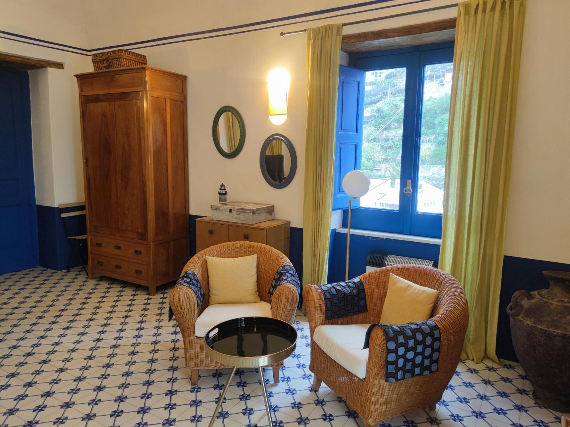 Casabluette A Minori - Amalfi Coast Apartment Bagian luar foto