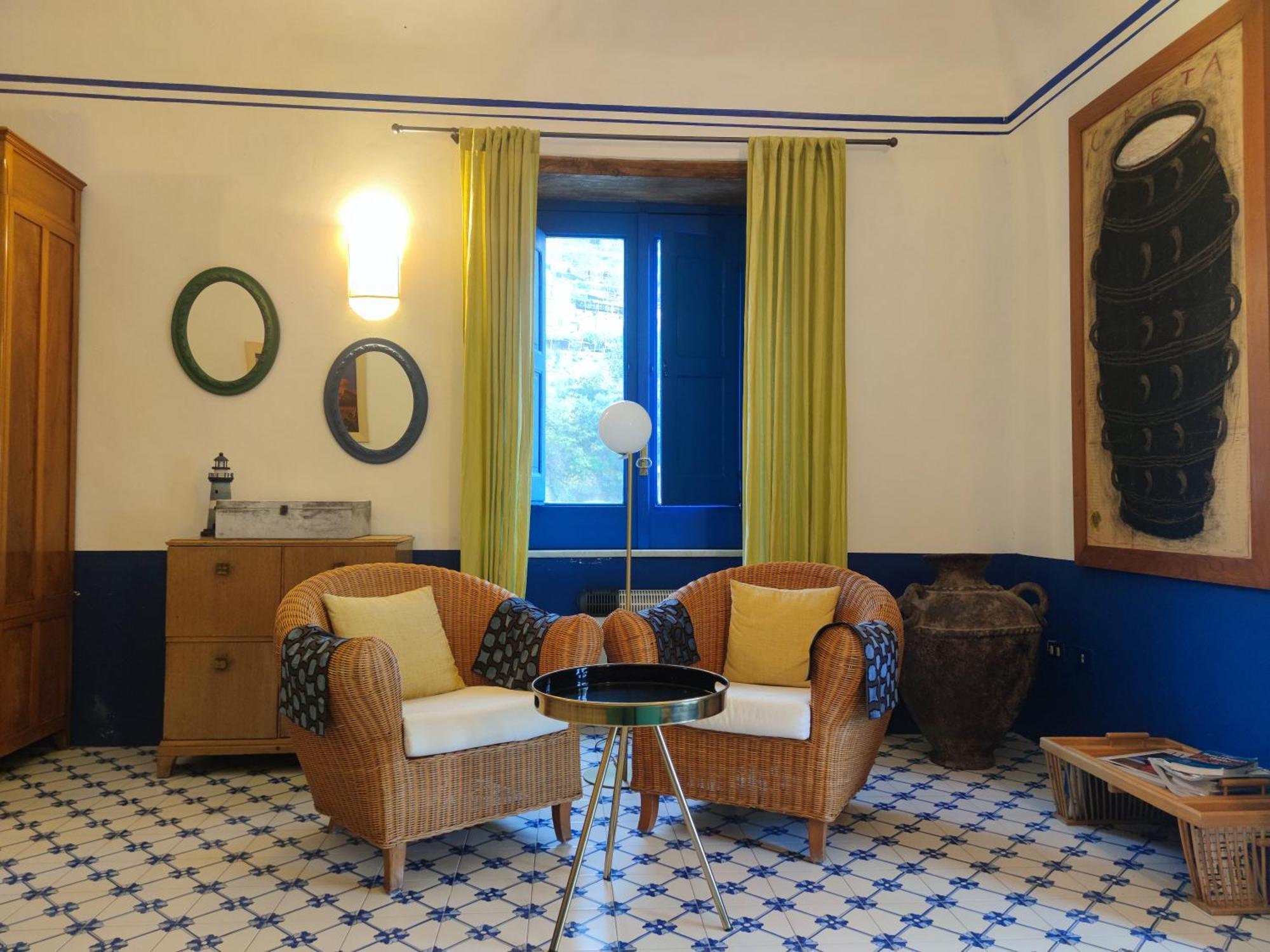 Casabluette A Minori - Amalfi Coast Apartment Bagian luar foto