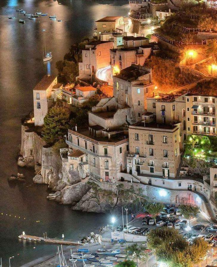 Casabluette A Minori - Amalfi Coast Apartment Bagian luar foto
